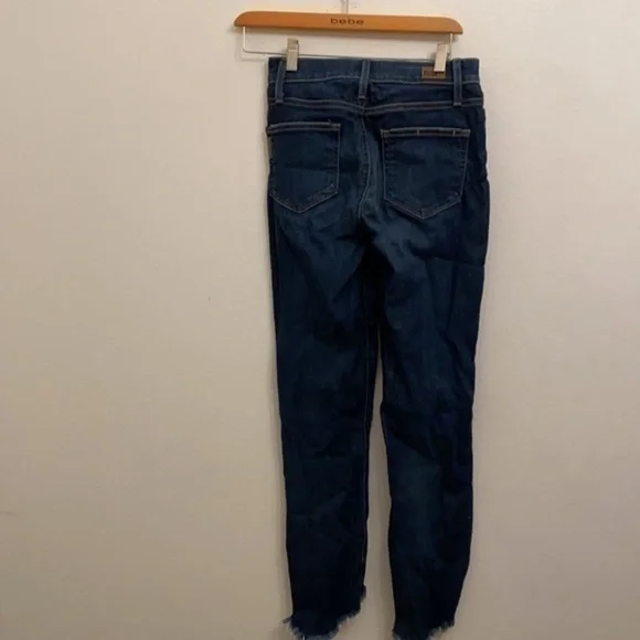 PAIGE BLUE JEANS SIZE 25